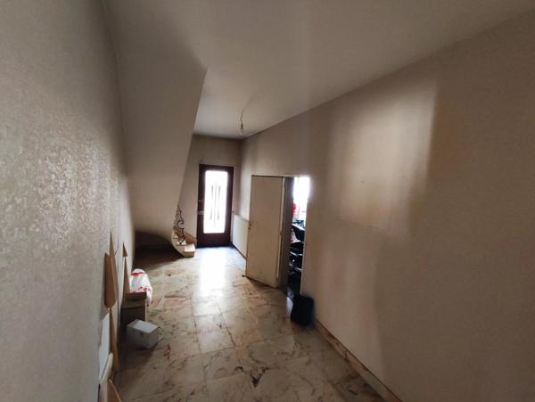 Immobilier Mirebeau (86110) – Maison de ville 146m2 – 112 500 €