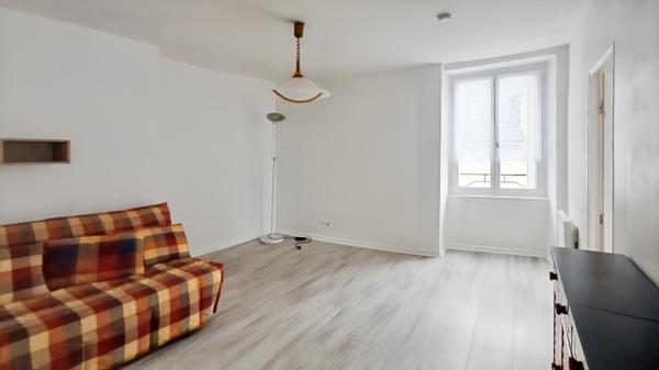 Immeuble La Souterraine 6 pièce(s) 125 m2