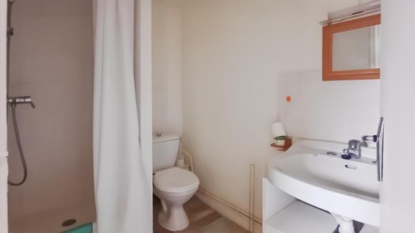 Immeuble La Souterraine 6 pièce(s) 125 m2