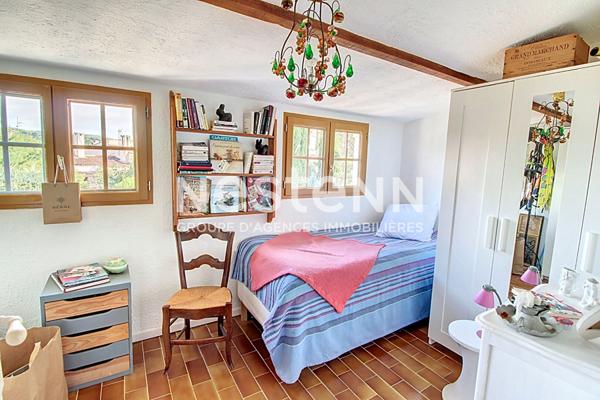 A VENDRE à LORGUES ! Charmante maison de 70 m² avec deux extérieur à deux pas du centre-ville !