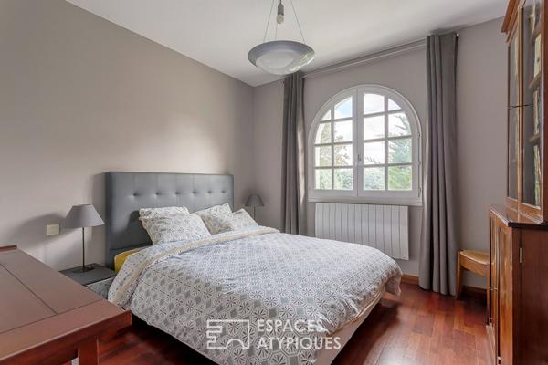 Maison familiale avec jardin et piscine