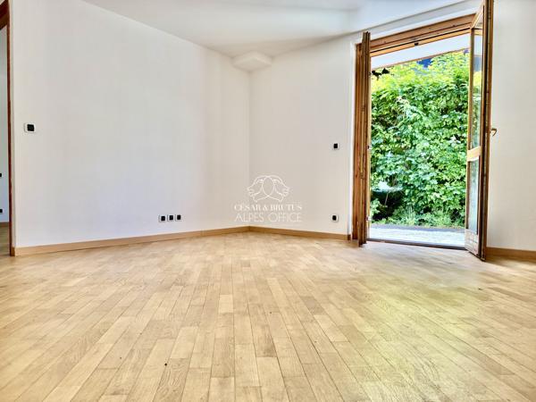 Les Houches Centre – Appartement 2 pièces, 1 chambre, 35 m², terrasse.