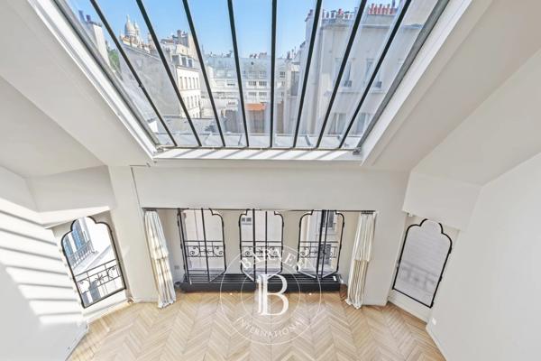 Paris 9ème, Appartement 1 Chambre -  62 m² à vendre