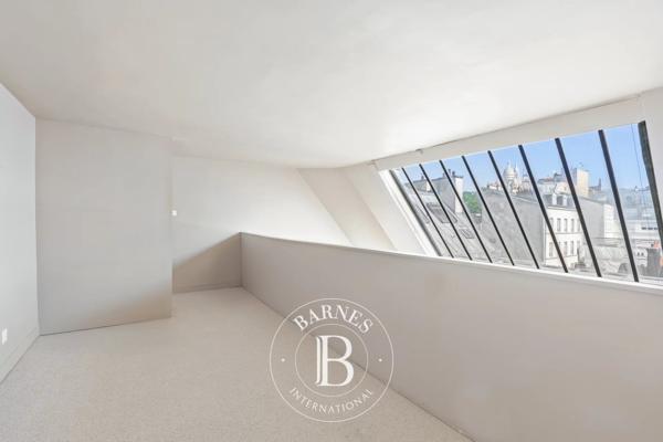 Paris 9ème, Appartement 1 Chambre -  62 m² à vendre
