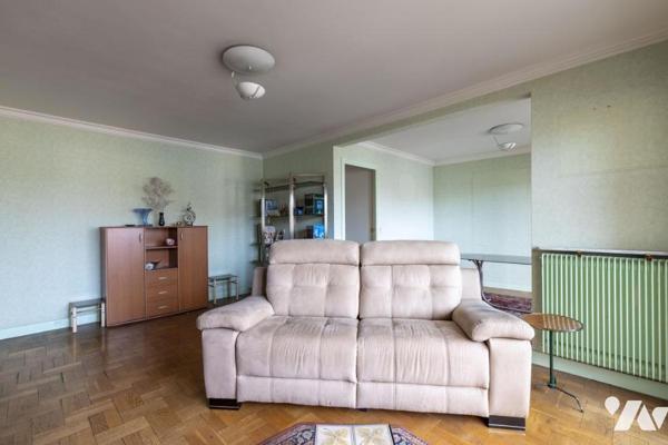 Paris - 75020 - Saint Fargeau - 5 pièces  avec balcons, cave et parking