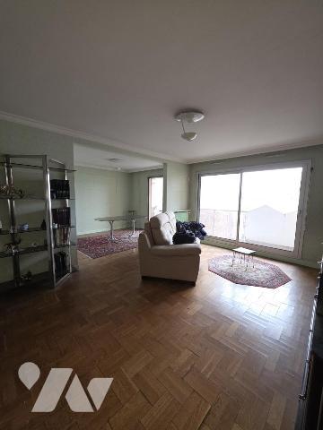 Paris - 75020 - Saint Fargeau - 5 pièces  avec balcons, cave et parking