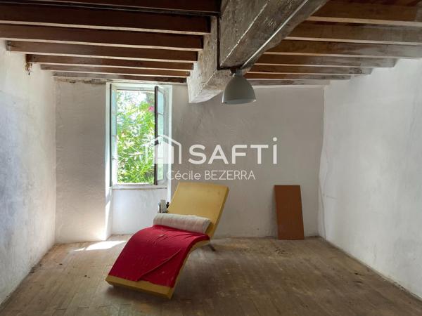 Tour de Garde exceptionnelle du XVème siècle et maison du XVIIIème sur 29 hectares