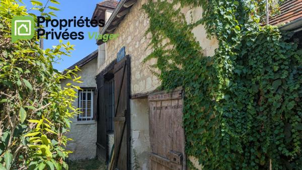 Maison en viager occupé.La Roche Posay .H  89 ANS  F 94ans
