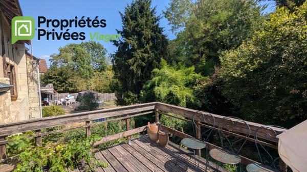 Maison en viager occupé.La Roche Posay .H  89 ANS  F 94ans