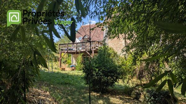 Maison en viager occupé.La Roche Posay .H  89 ANS  F 94ans