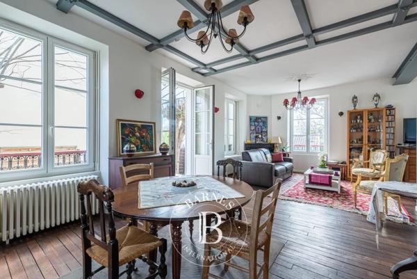 Sèvres, Maison 6 Chambres -  200 m² à vendre