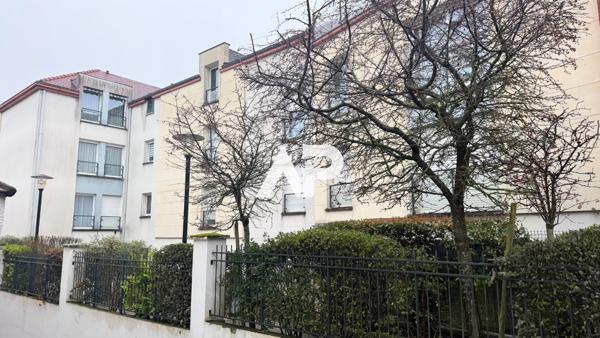 Appartement d'exception 5 pièces 109.38 m2 €495 000 ** - Référence 1607