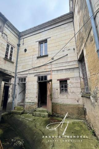 Immeuble coeur de Baugé à restaurer