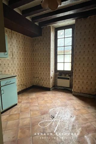 Immeuble coeur de Baugé à restaurer