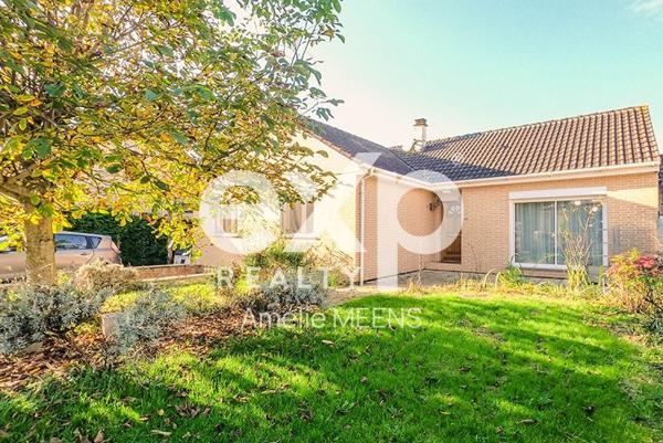 Maison de plain-pied avec sous-sol complet