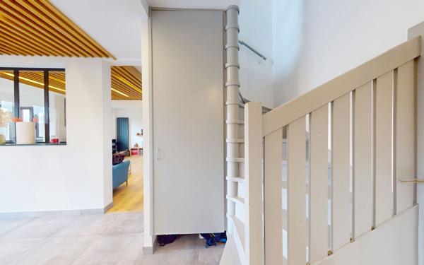 Appartement à vendre    5 pièces • 137 m2 Metz