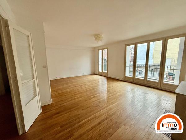 ROUEN PLACE SAINT-MARC - F3 de 68,46 m² lumineux  avec balcon exposé SUD