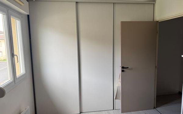 Maison à vendre    3 pièces • 79 m2 Pau