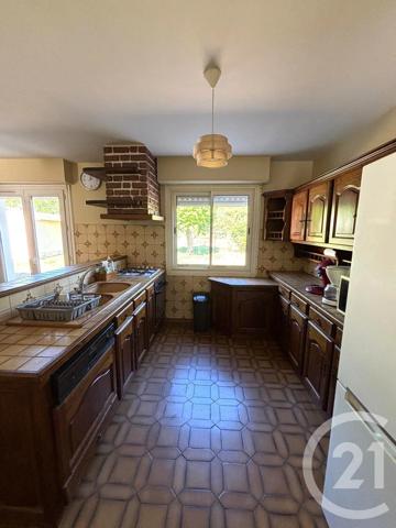 Maison à vendre  4 pièces - 122 m 2   LANGON  - 33