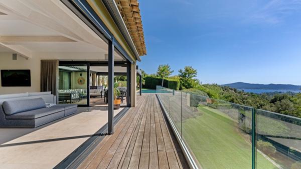 Vente Maison contemporaine Grimaud 9 Pièces 350 m²