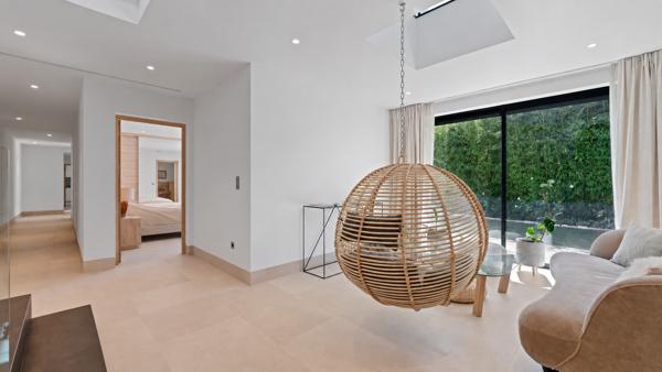 Vente Maison contemporaine Grimaud 9 Pièces 350 m²