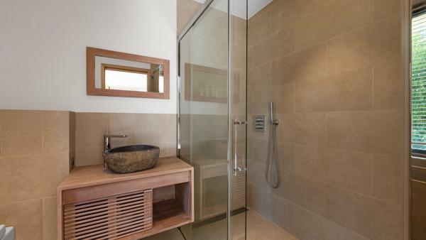 Vente Maison contemporaine Grimaud 9 Pièces 350 m²