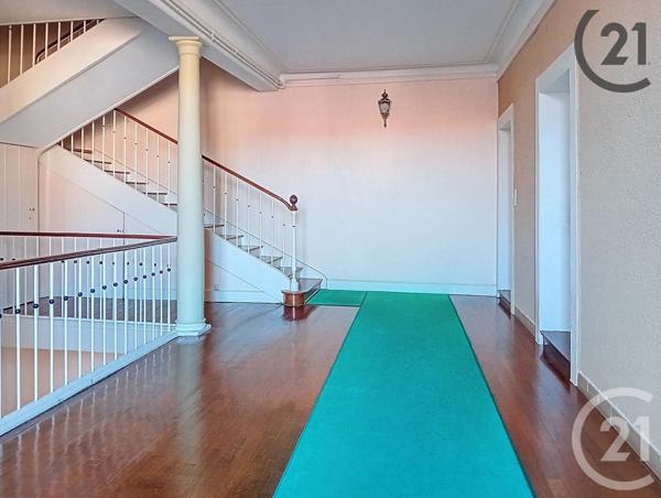 Appartement F4 à vendre  4 pièces - 122 m2 NEUFCHATEAU - 88