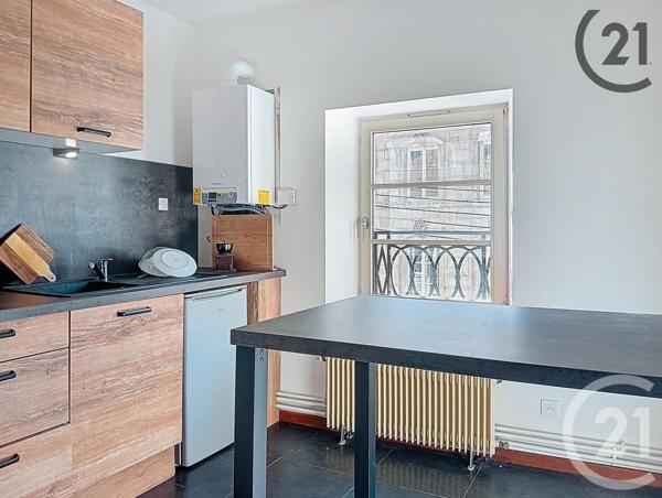 Appartement F4 à vendre  4 pièces - 122 m2 NEUFCHATEAU - 88