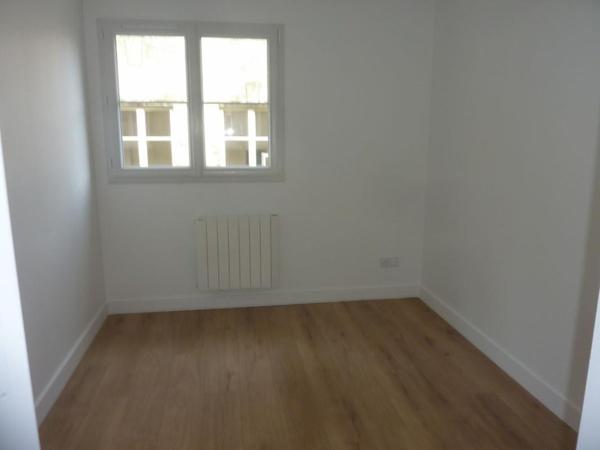 Centre-ville de LISIEUX, appartement en duplex de type F4 de 78 m² au 1er étage , Lisieux