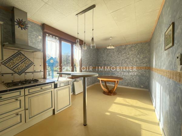 Maison
                                                                                                                                                                                                                                                                                                                        3 pièce(s)                                                                                                                                                                                                          2 chambre(s)                                                                                                                                                                                                          95  m²
