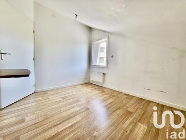 Maison à vendre 6 pièces 104 m² Saint-Just-Saint-Rambert