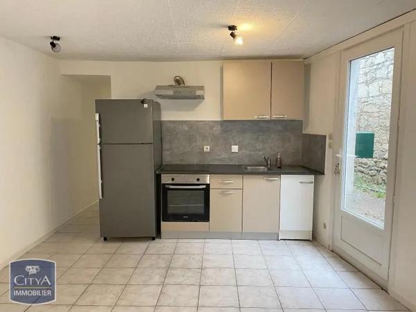 Appartement à louer 2 pièces 50.88m² Allonnes (49650)