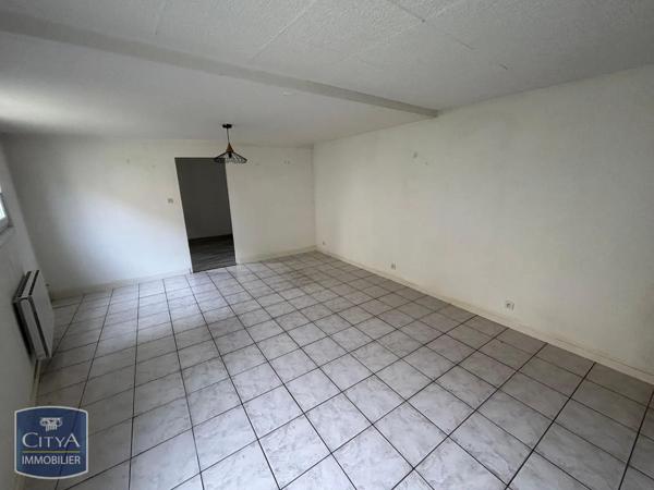 Appartement à louer 2 pièces 50.88m² Allonnes (49650)