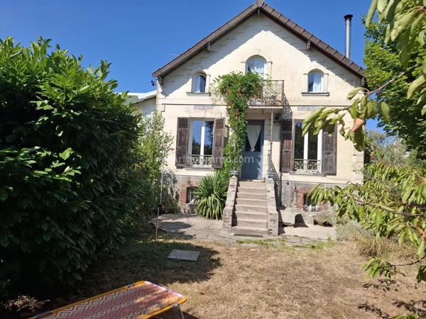 Vente                                                      Maison
                        
                     5 pièces                      110 m2                     à Le Perreux-sur-Marne