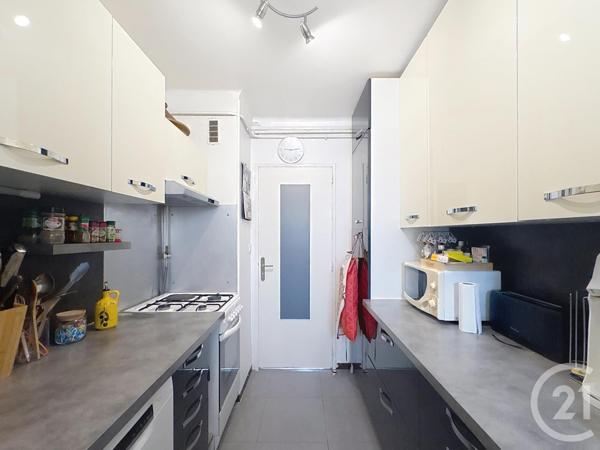 Appartement F4 à vendre  4 pièces - 63,34 m2 ARLES - 13