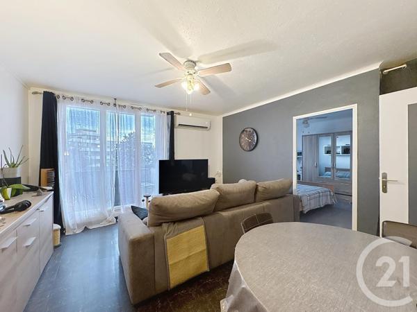 Appartement F4 à vendre  4 pièces - 63,34 m2 ARLES - 13