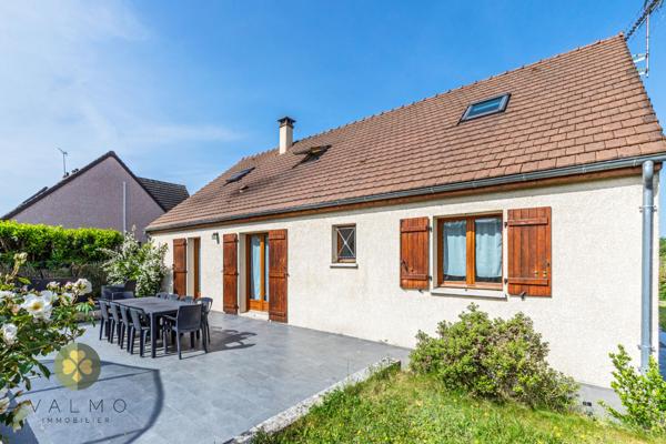 Maison
                                                                                                                                                                                                                                                                                                                        7 pièce(s)                                                                                                                                                                                                          5 chambre(s)                                                                                                                                                                                                          153  m²