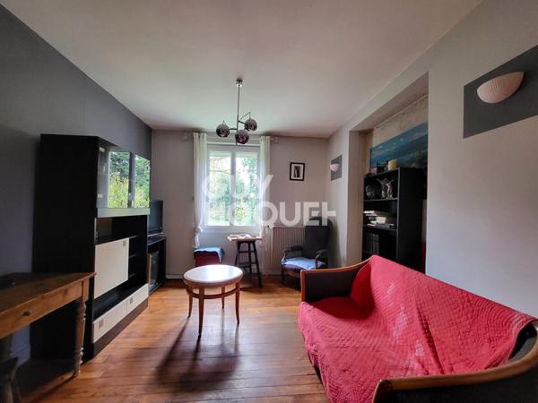 Maison à vendre à Arnas - 5 pièces avec grand terrain