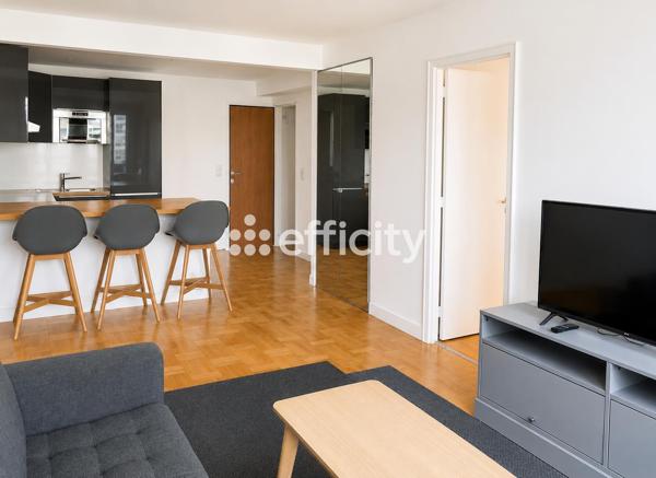 Appartement
         3 pièces
        - 56 m² 608 000 € *