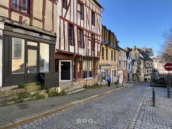 LOCAL COMMERCIAL 38M²