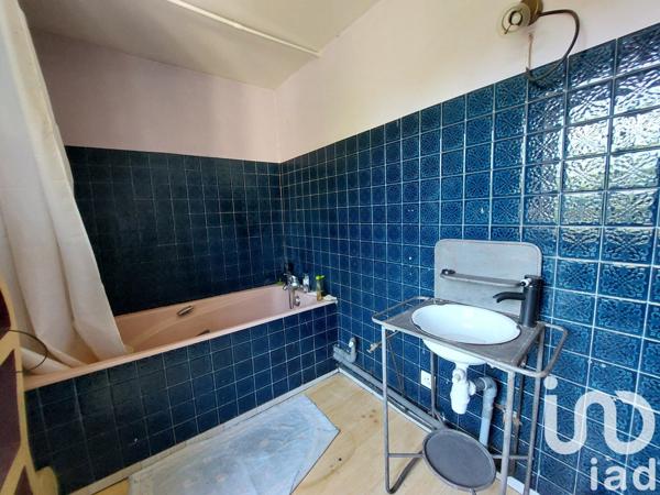 Ferme 8 pièces de 195 m² à Saint-Laurent-sur-Gorre (87310)