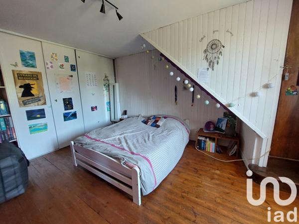 Ferme 8 pièces de 195 m² à Saint-Laurent-sur-Gorre (87310)