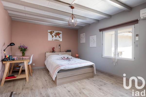 Maison à vendre 6 pièces 180 m² Genilac