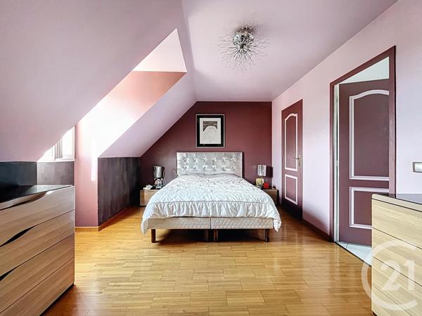 Maison à vendre  7 pièces - 179 m2 CHARTRES - 28