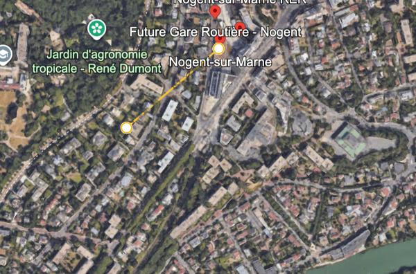 Une Adresse de Préstige et un bien unique s'offre à vous.