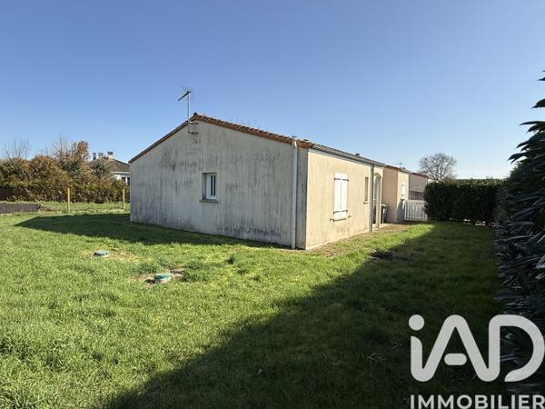 Maison à vendre 4 pièces 97 m² Fors
