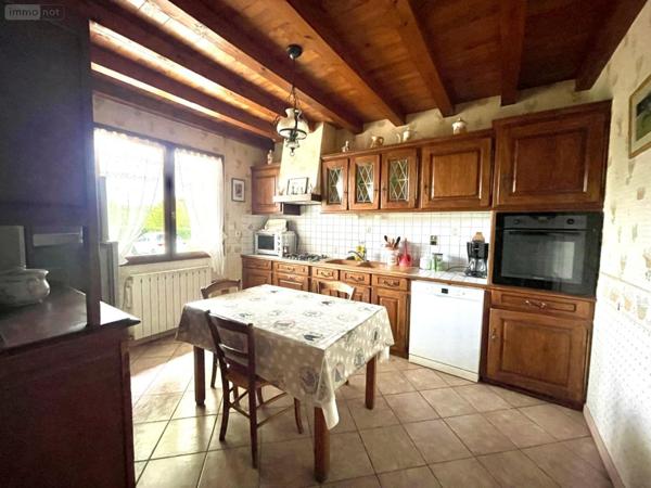 Maison à vendre à Saint-Germain-du-Bois en Saône-et-Loire (71330), ref :