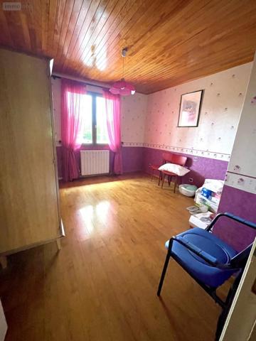 Maison à vendre à Saint-Germain-du-Bois en Saône-et-Loire (71330), ref :