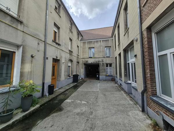 Maison à vendre 20 pièces 490m² Saint-Amand-les-Eaux (59230)
