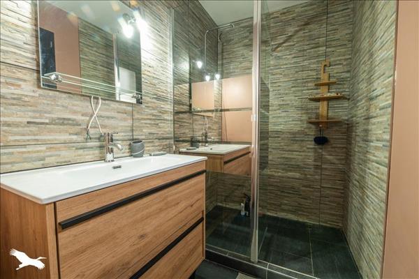 Maison à vendre |  Les Mathes |  5 pièces | 139 m²